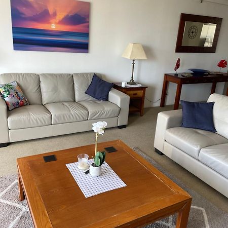 Surfers Century Oceanside Apartments Gold Coast Esterno foto