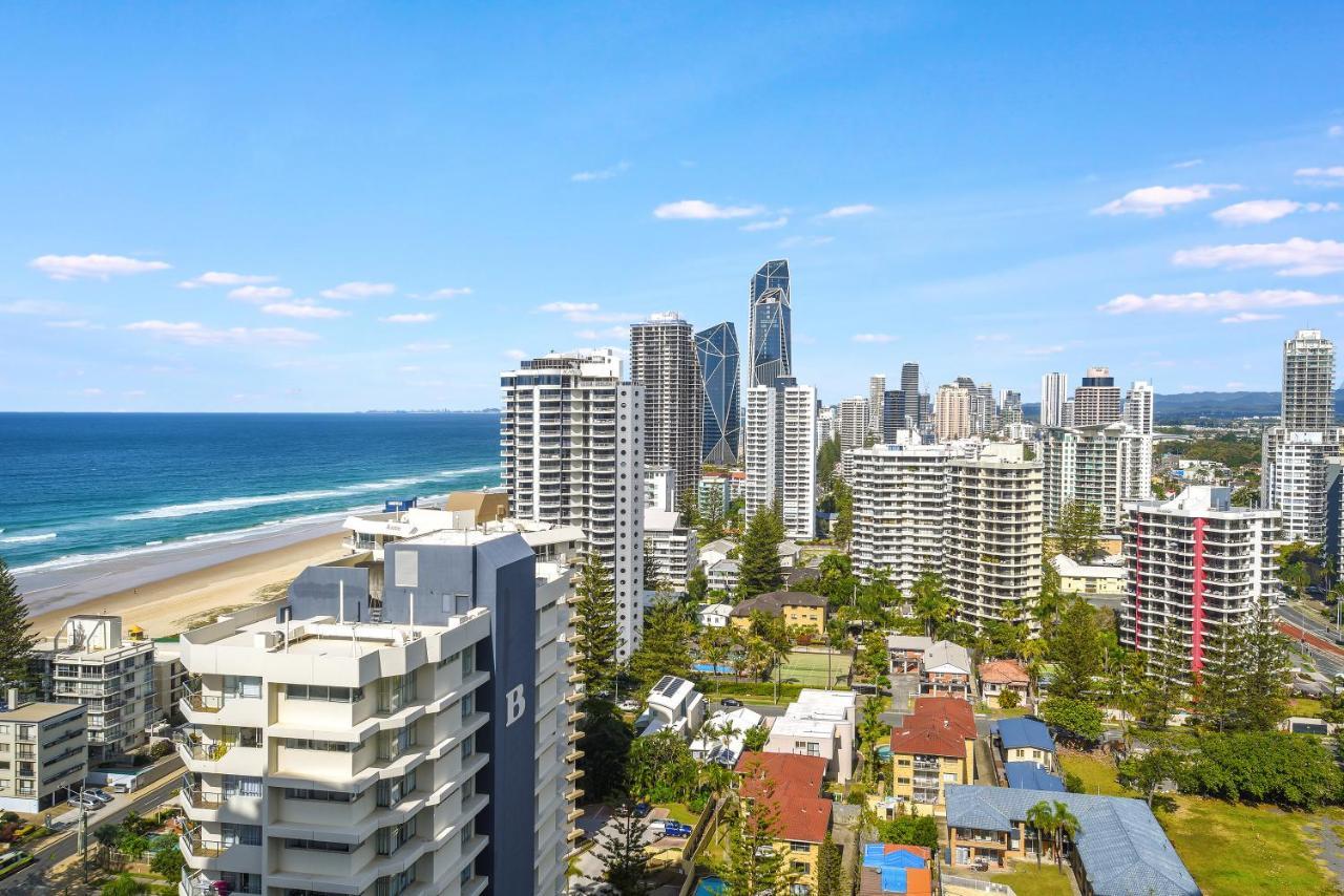 Surfers Century Oceanside Apartments Gold Coast Esterno foto