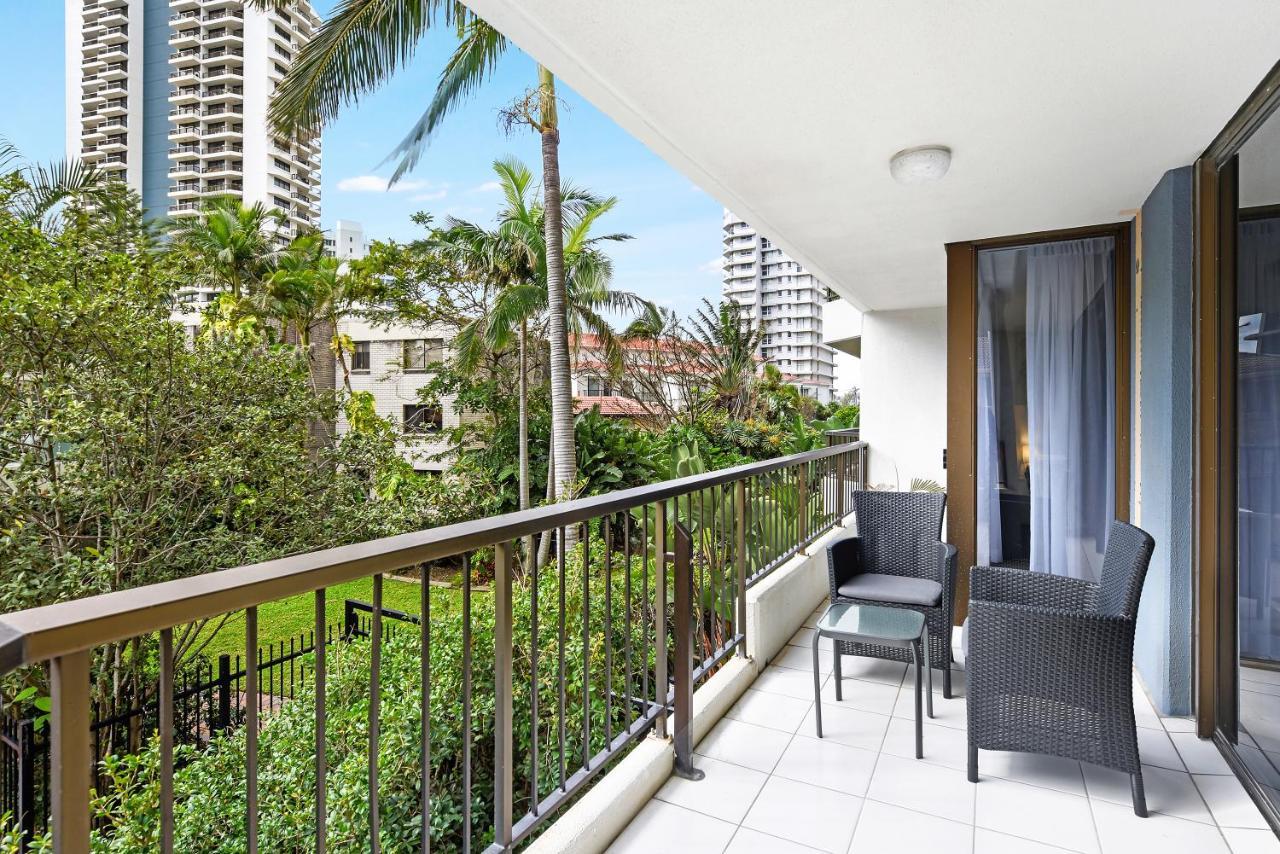 Surfers Century Oceanside Apartments Gold Coast Esterno foto