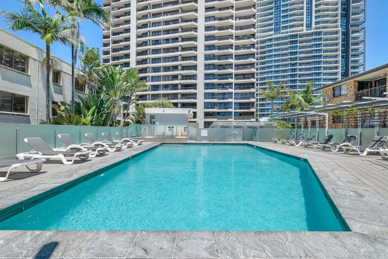 Surfers Century Oceanside Apartments Gold Coast Esterno foto