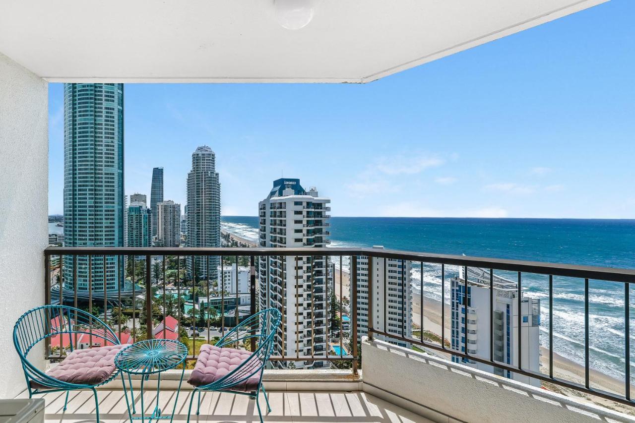 Surfers Century Oceanside Apartments Gold Coast Esterno foto