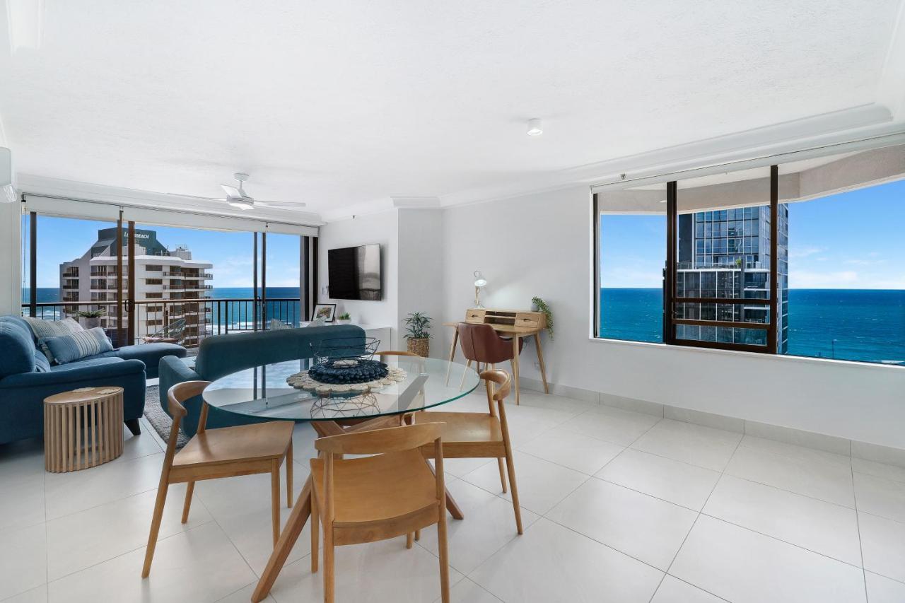 Surfers Century Oceanside Apartments Gold Coast Esterno foto