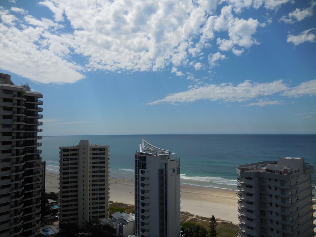 Surfers Century Oceanside Apartments Gold Coast Esterno foto