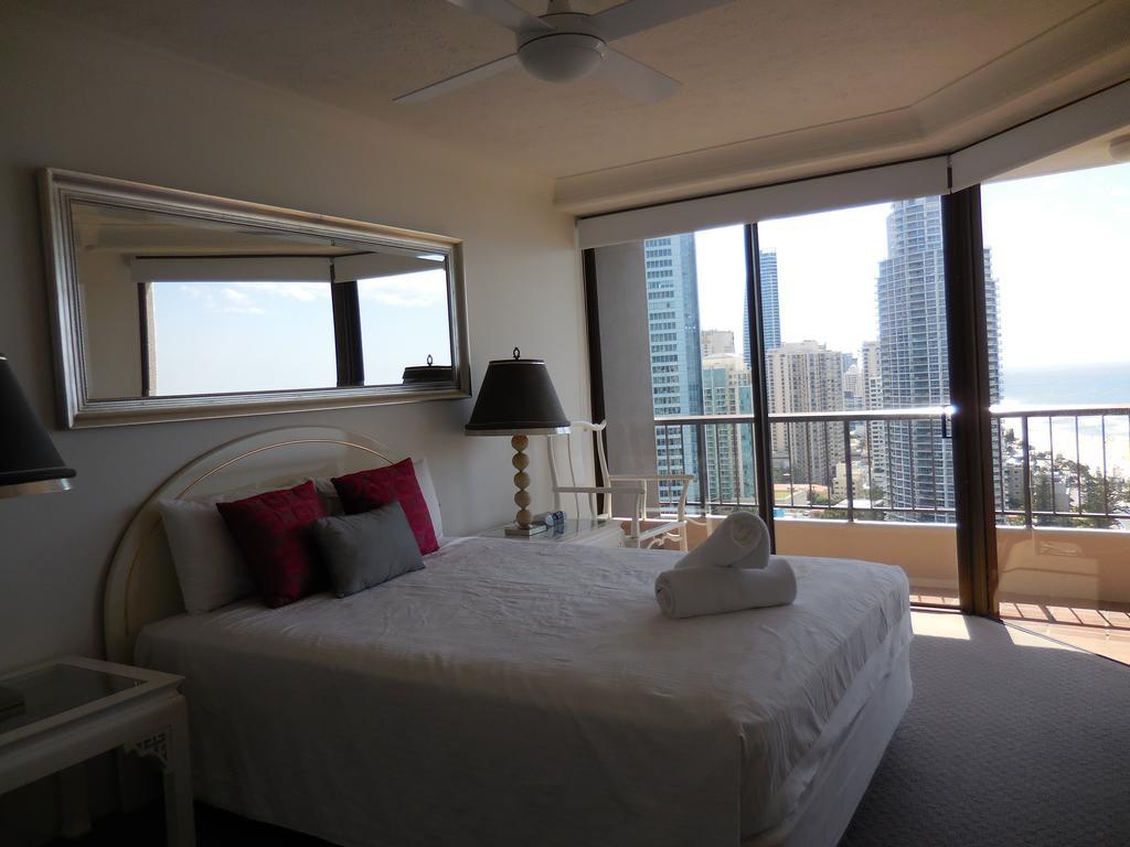 Surfers Century Oceanside Apartments Gold Coast Esterno foto