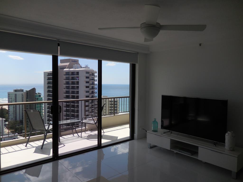 Surfers Century Oceanside Apartments Gold Coast Esterno foto