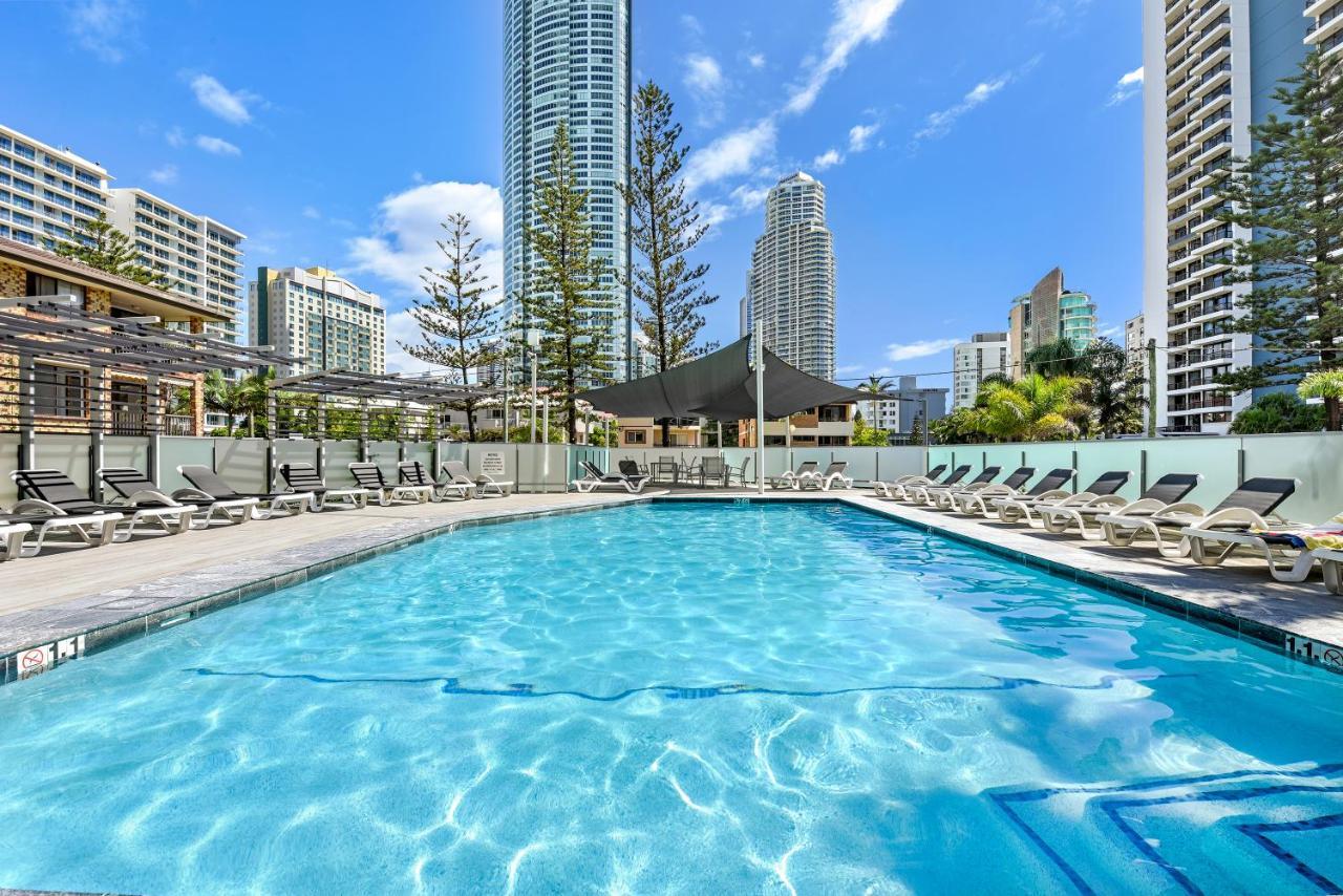 Surfers Century Oceanside Apartments Gold Coast Esterno foto